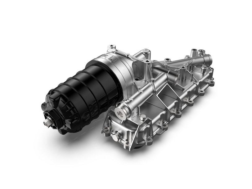 UFI FILTERS LIEFERT KOMPLETTES FILTERSORTIMENT FÜR DEN KAMAZ UND LIEBHERR SECHSZYLINDERMOTOR